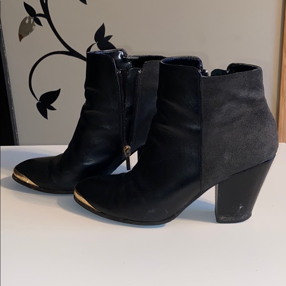 Victoria secret Boot heels